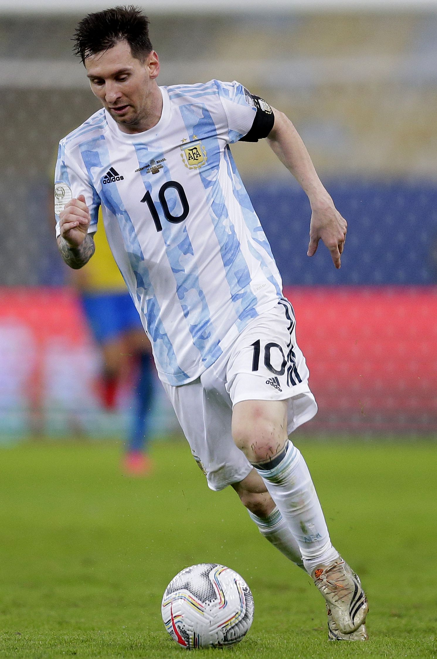 离队是对个 离队是对个